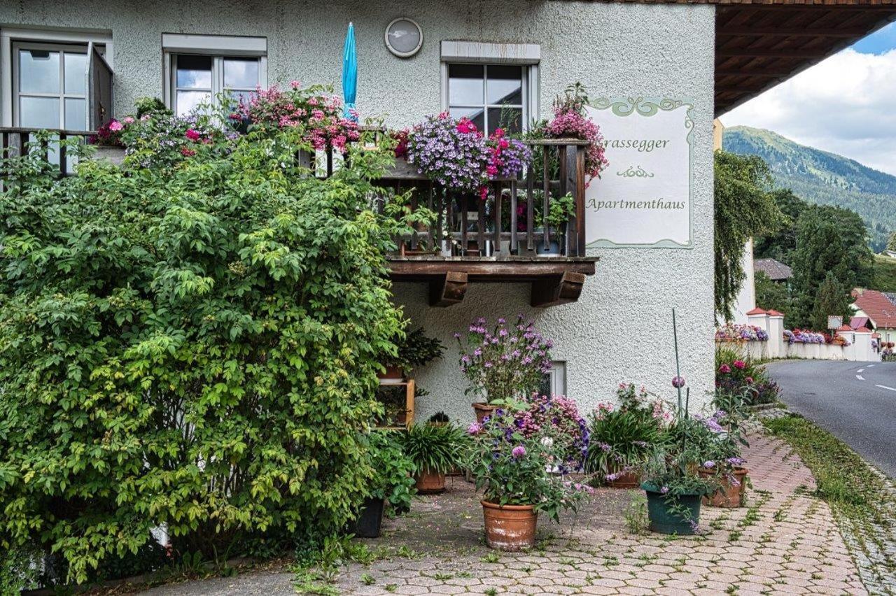 Grassegger Appartementhaus Sankt Johann am Tauern Exterior foto